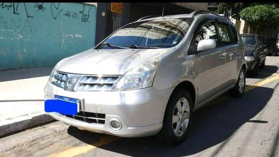 NISSAN LIVINA 1.8 SL 16V FLEX 4P AUTOMÁTICO